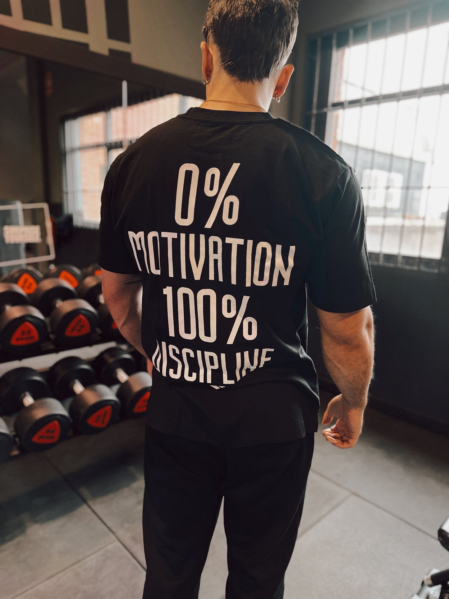 0% MOTIVATION 100% DISCIPLINE OVERSIZE BLACK