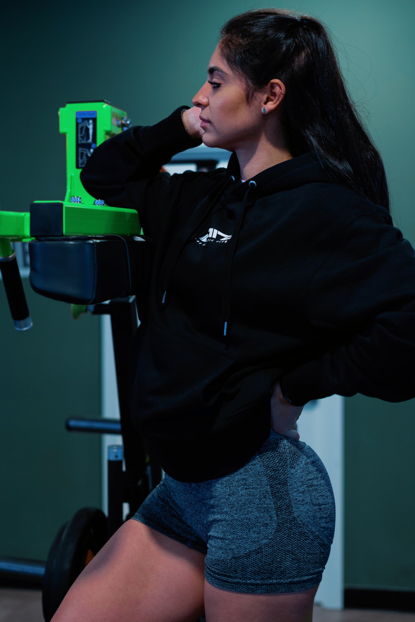 0% MOTIVATION 100% DISCIPLINE HOODIE BLACK