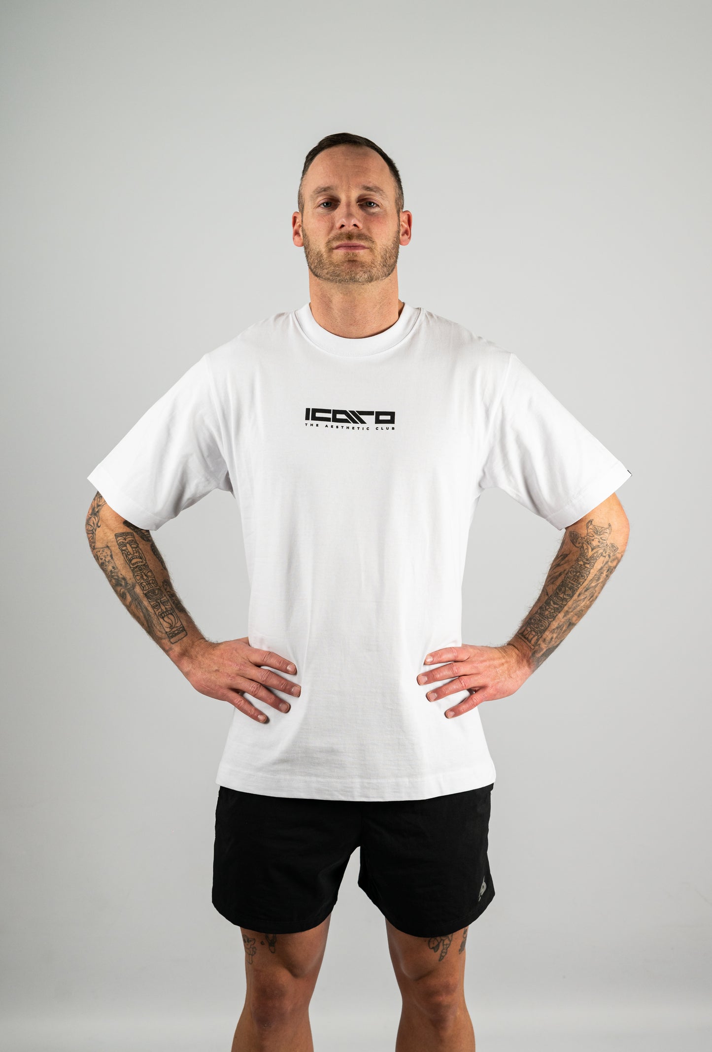0% MOTIVATION 100% DISCIPLINE OVERSIZE WHITE