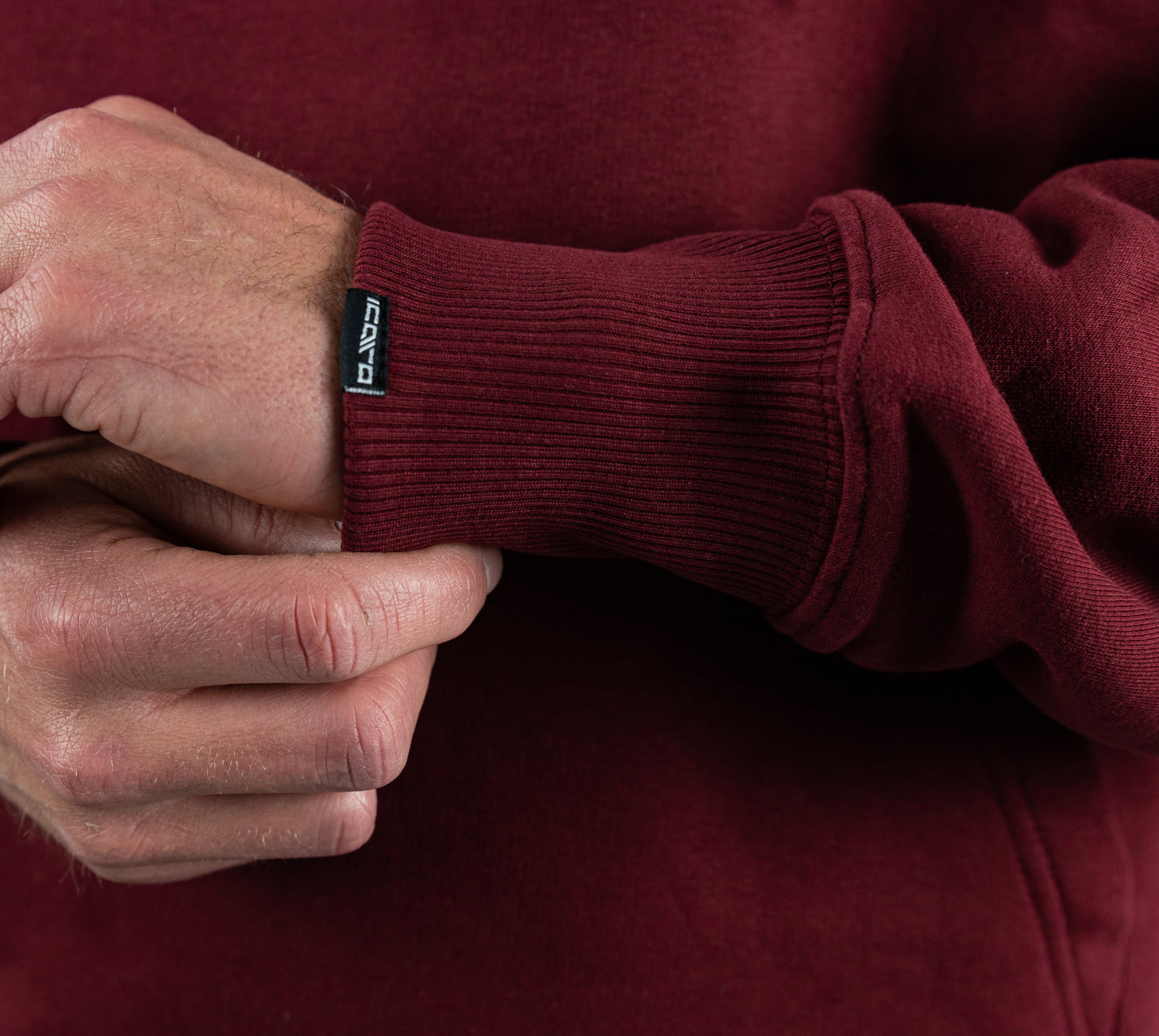 0% MOTIVATION 100% DISCIPLINE HOODIE BURGUNDY