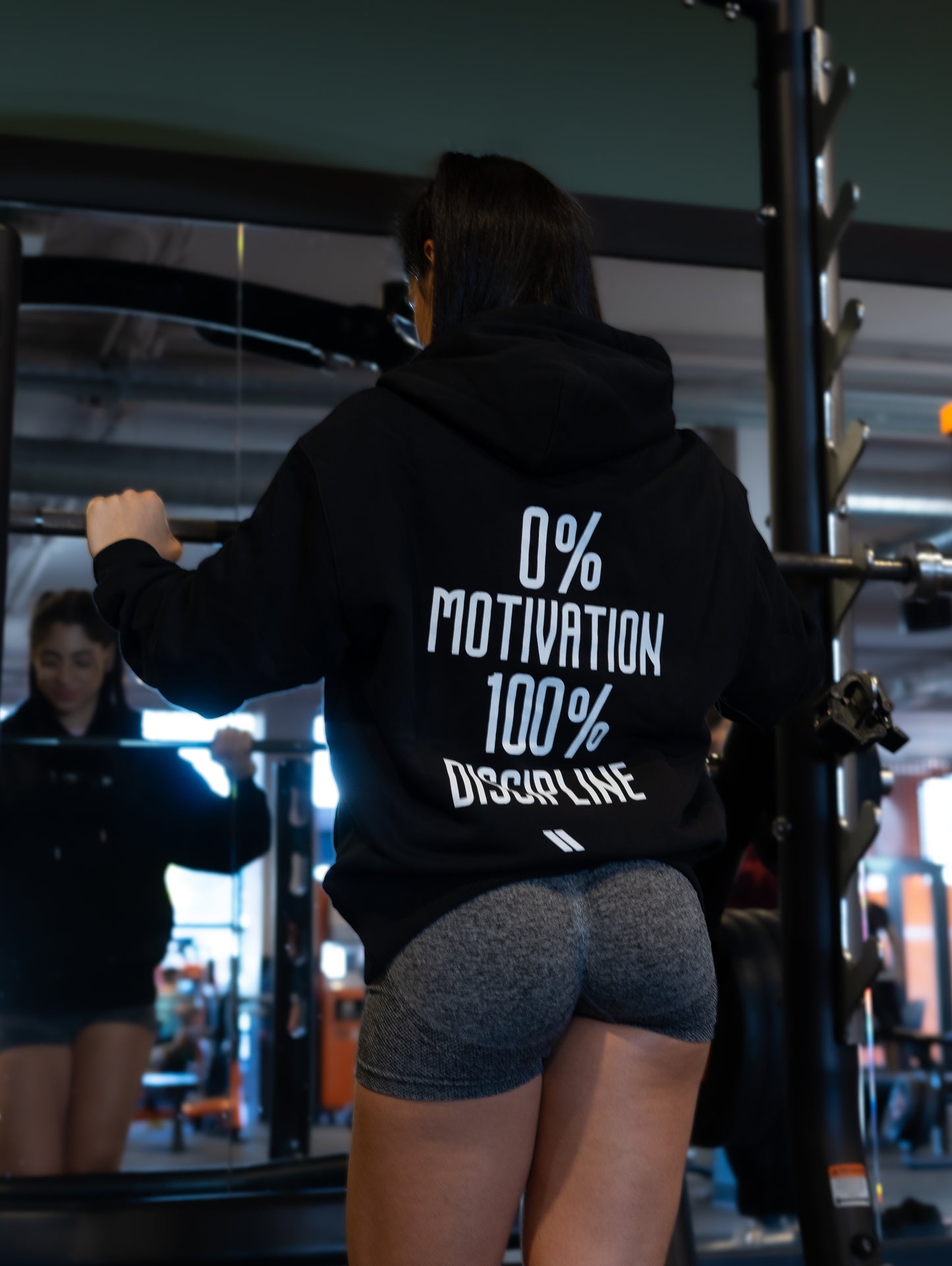0% MOTIVATION 100% DISCIPLINE HOODIE BLACK